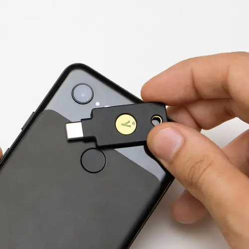 IT security yubikey hardware security key